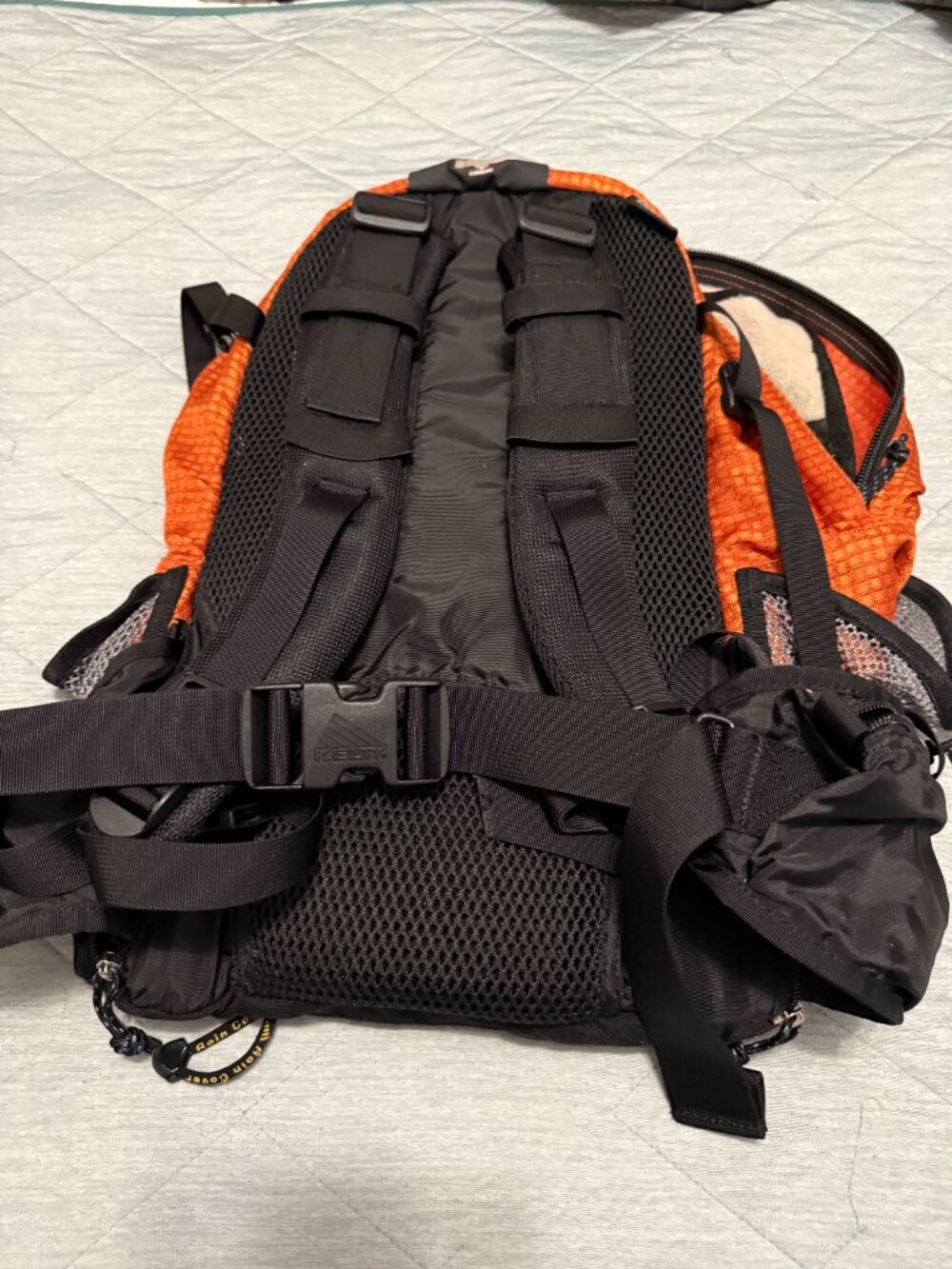 Kelty Torrey 1600 Amber/Black Pack w/o hydration bag - Picture 6 of 16